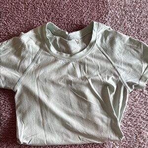 lululemon athletica Light Green Short Sleeve Tee